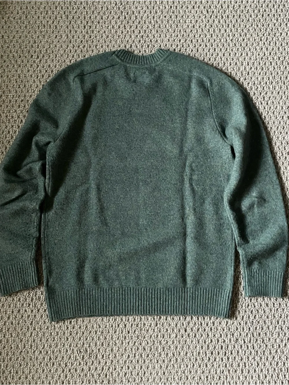 GAP classic crewneck